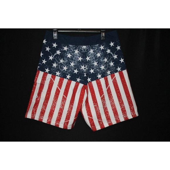 World Calhoun Sportswear Mens Board Shorts Swim American Flag USA Sz Large L NEW - Picture 2 of 2